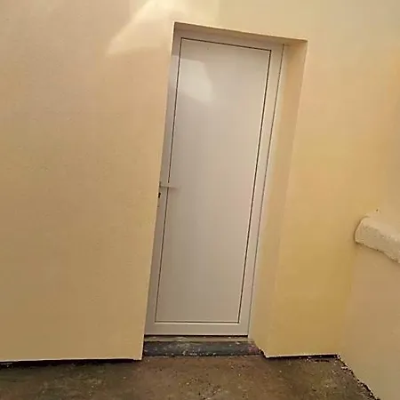 Meublee Independante, Jacuzzi Dans La A 60110 Pres De Paris 3* Amblainville