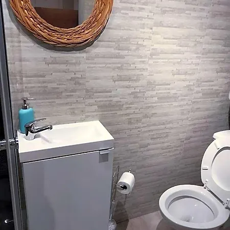 Meublee Independante, Jacuzzi Dans La A 60110 Pres De Paris 3* Amblainville